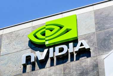NVIDIA's AI Chip Market: Peaks at 98%, Eyes 94% in 2024