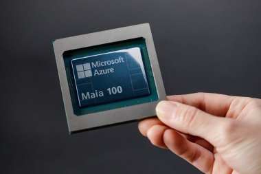 Microsoft's Maia AI Enhanced with New Network Card
