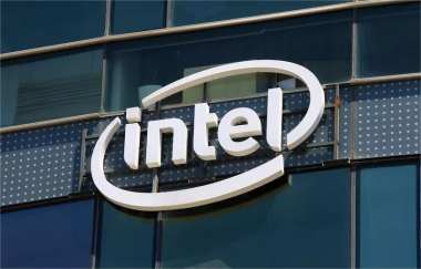 Intel Completes First High-NA EUV Assembly