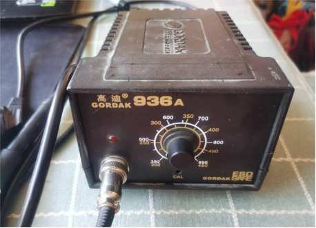 936 soldering station.png