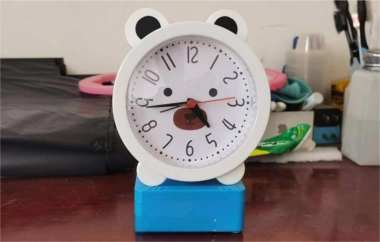 DIY Alarm Clock with Type-C Battery Upgrade
